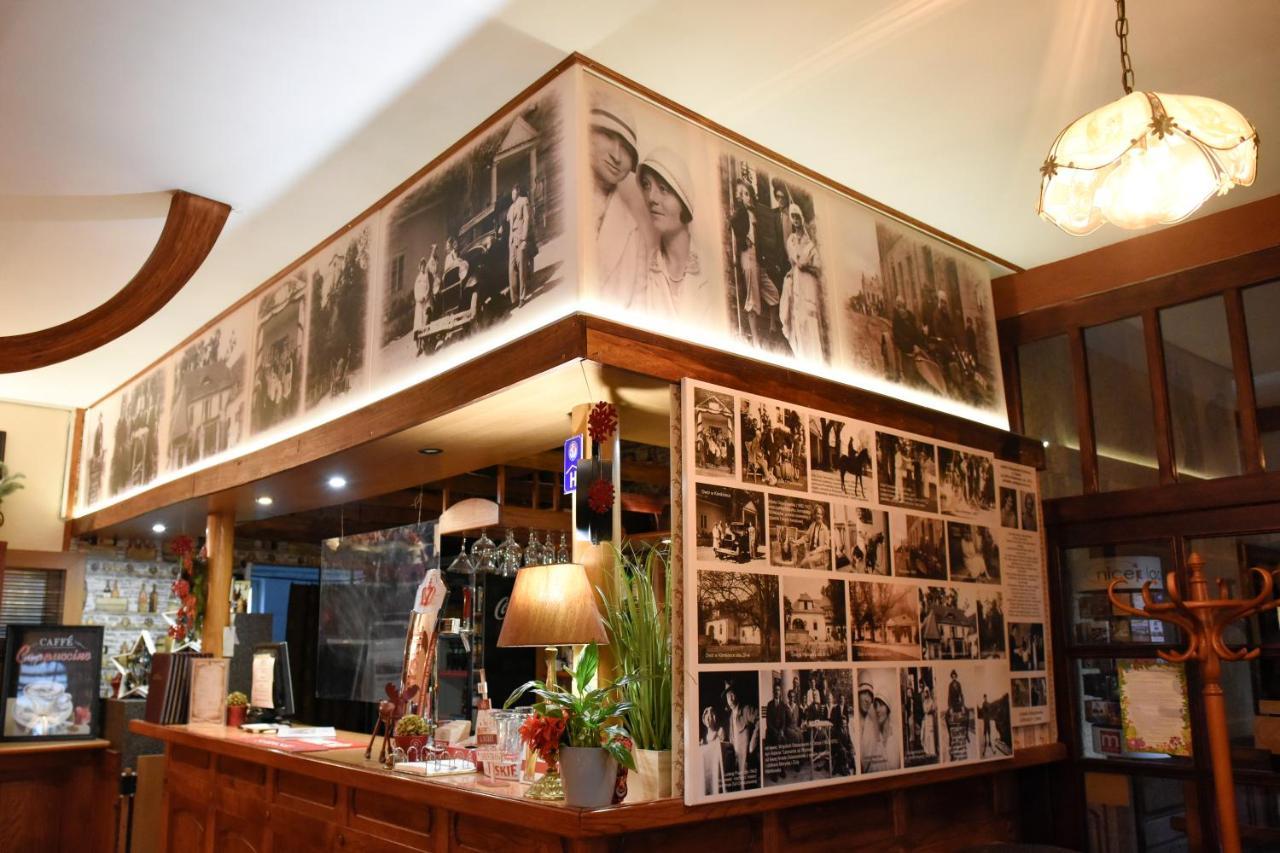 Dwor Ostoia Hotel Rymanów Kültér fotó